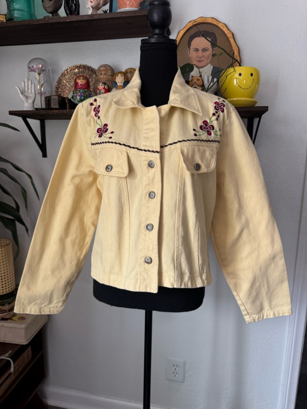 Vintage Doreman Burns Cowgirls  Embroidered Western Butter Yellow Denim Jacket